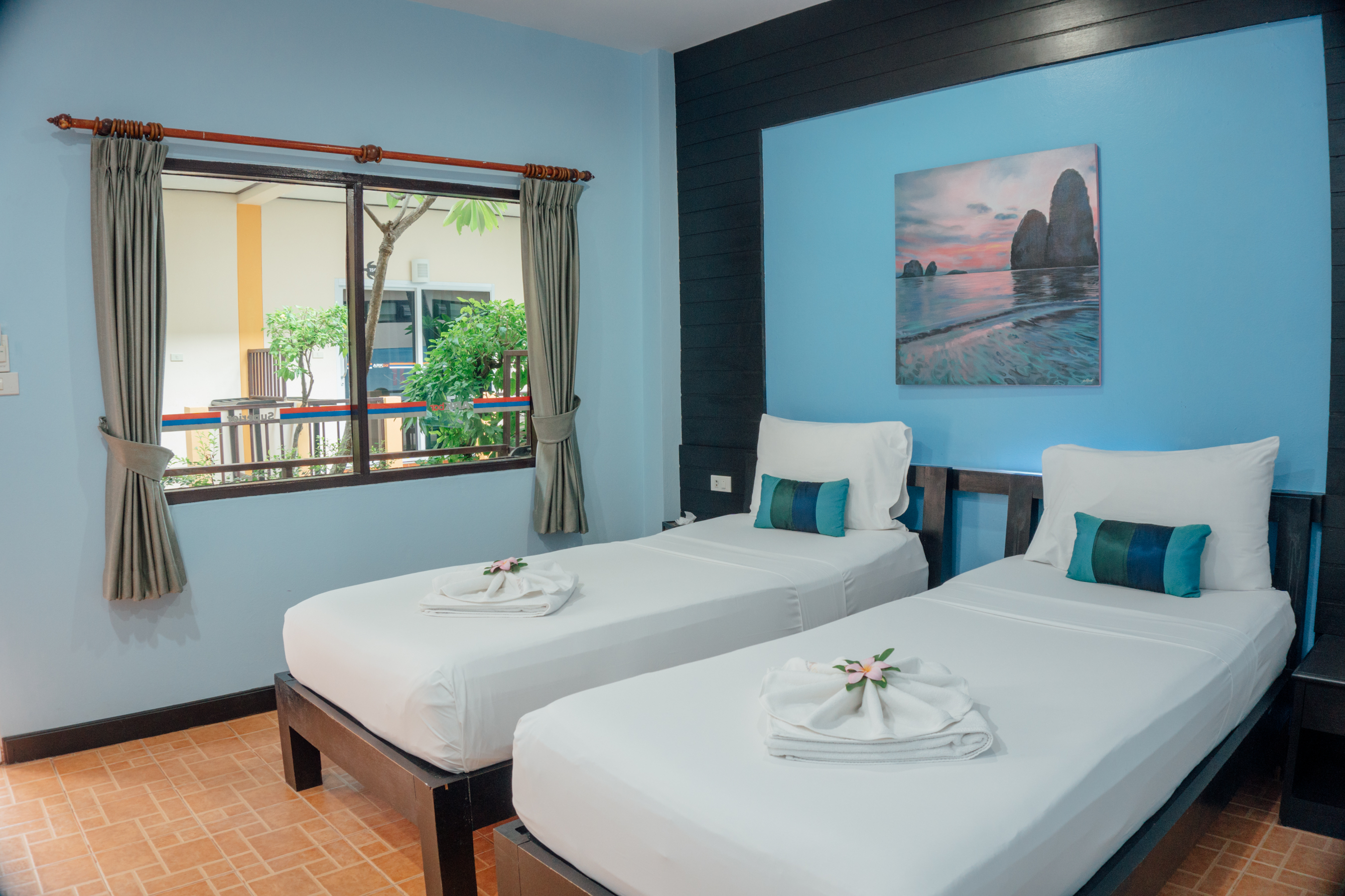 Ark Bar Beach Resort 49/64