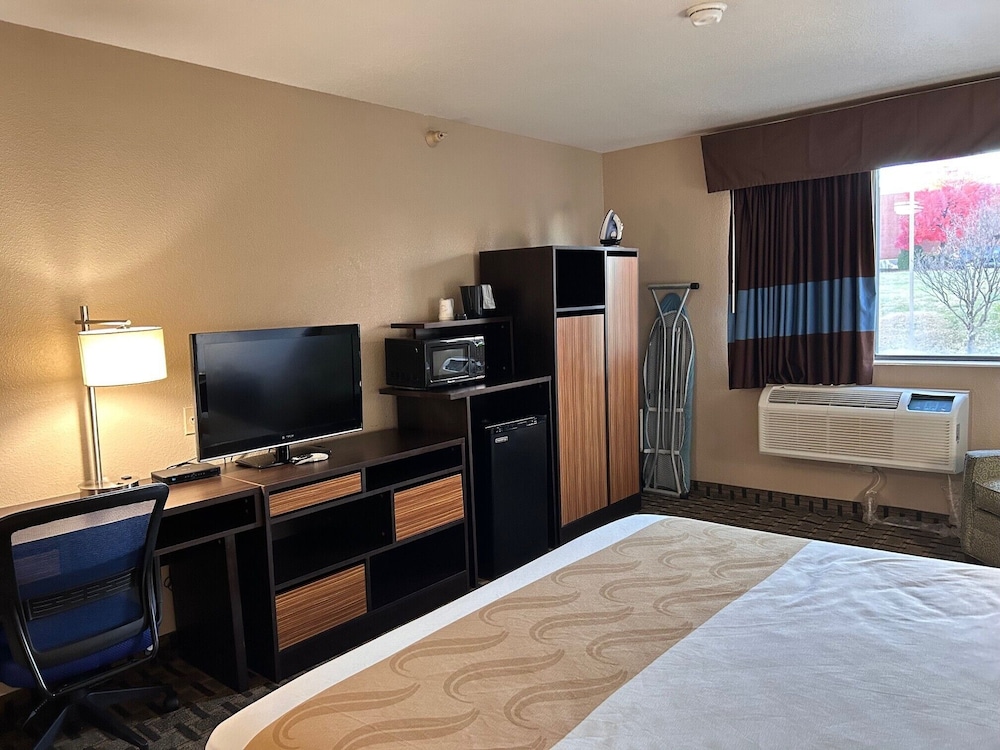 Super 8 By Wyndham Lynchburg Va 31/37