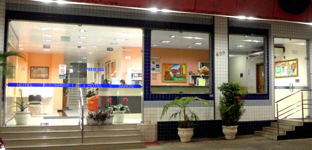 Hotel Sandis 1/37