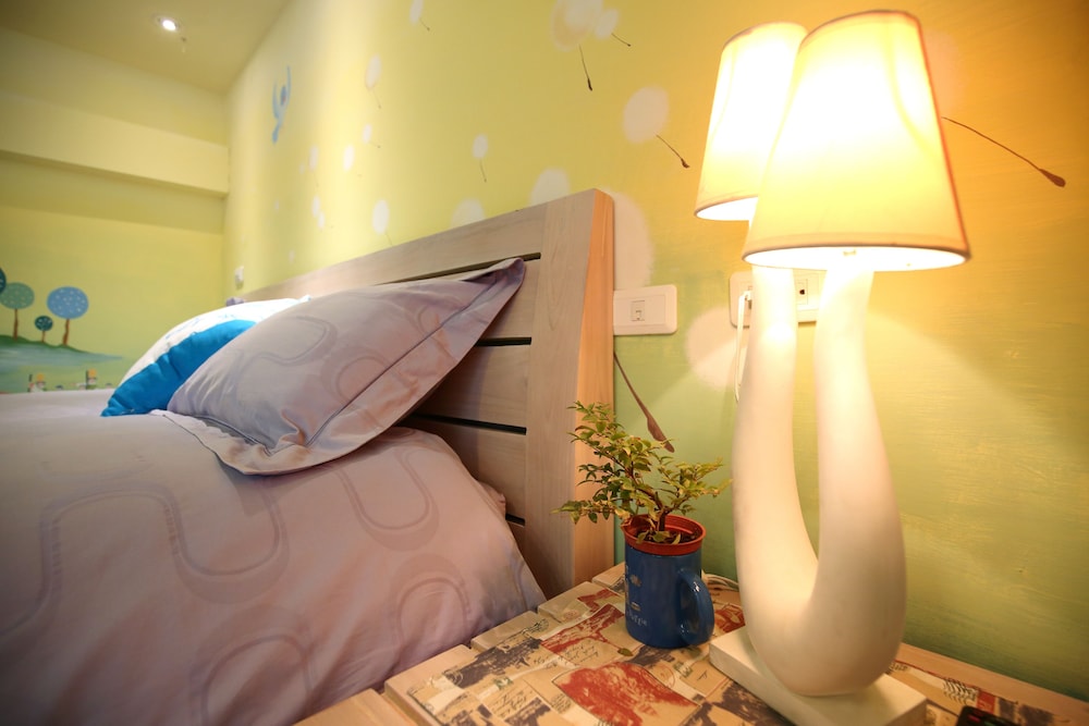 The Wonderland B&B (ex.Si Sen live Pastoral Breakfast) 19/47