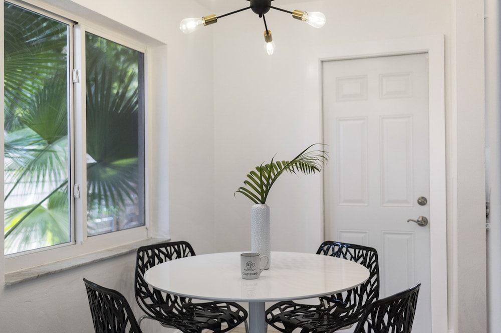 Alani Bay Luxury Condos Ft Lauderdale 3/49