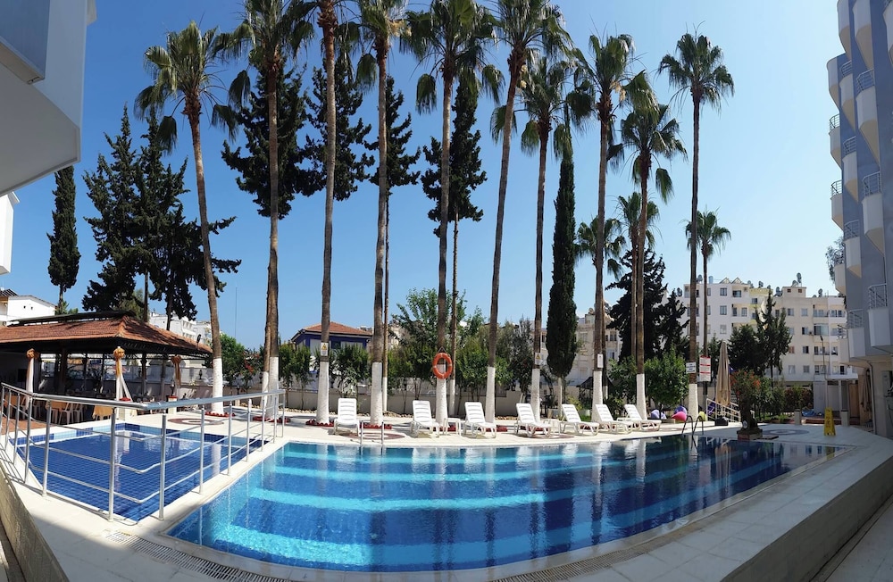 EYLUL HOTEL 30/50