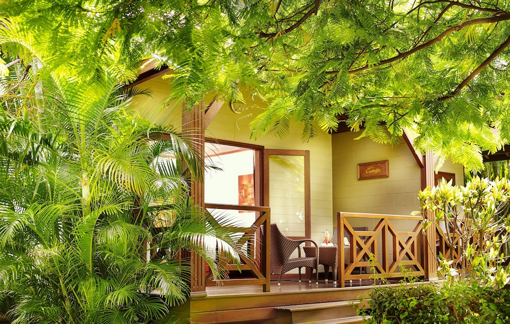 Iloha Seaview Hotel 9/68