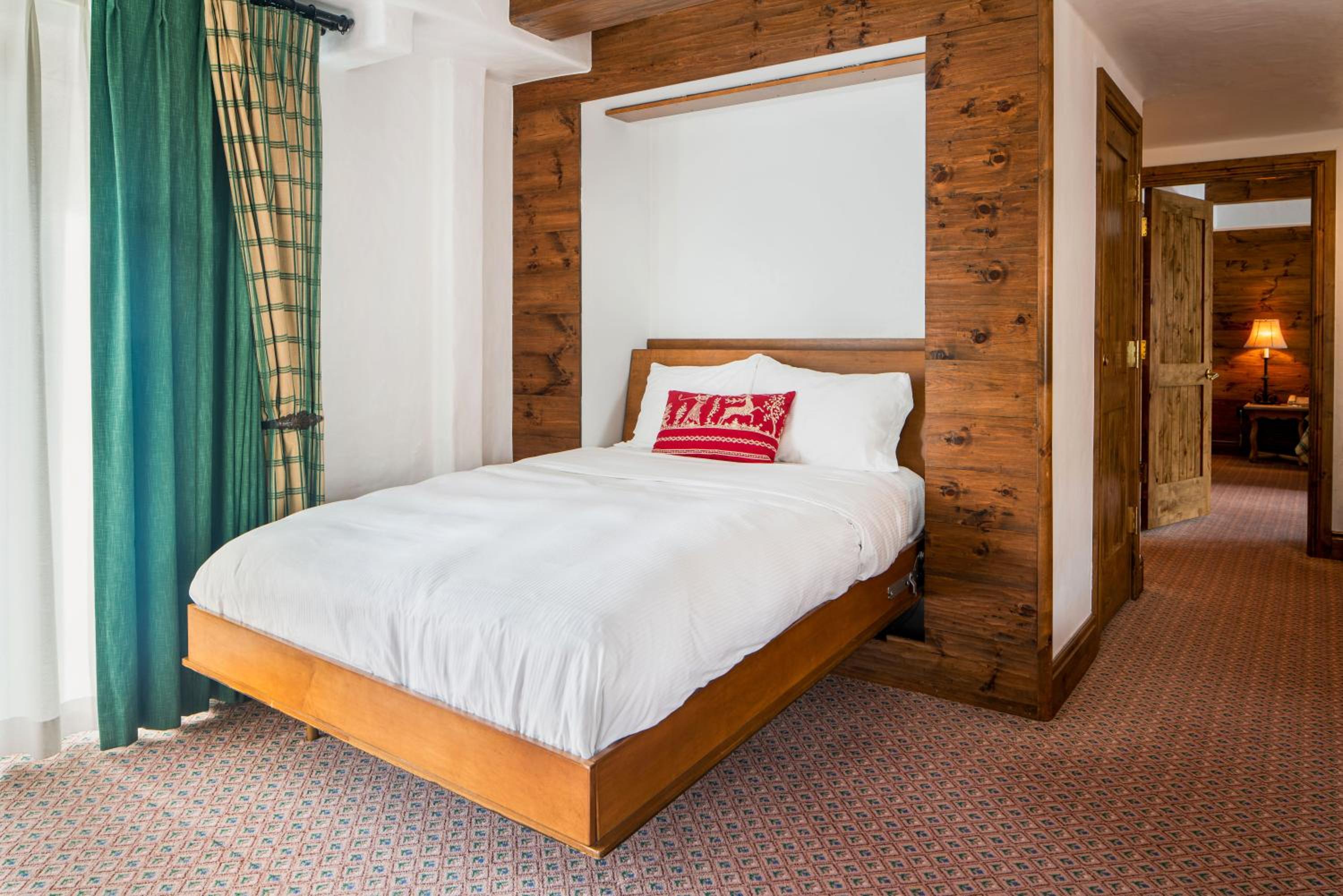 1 Bedroom, Superior, Suite