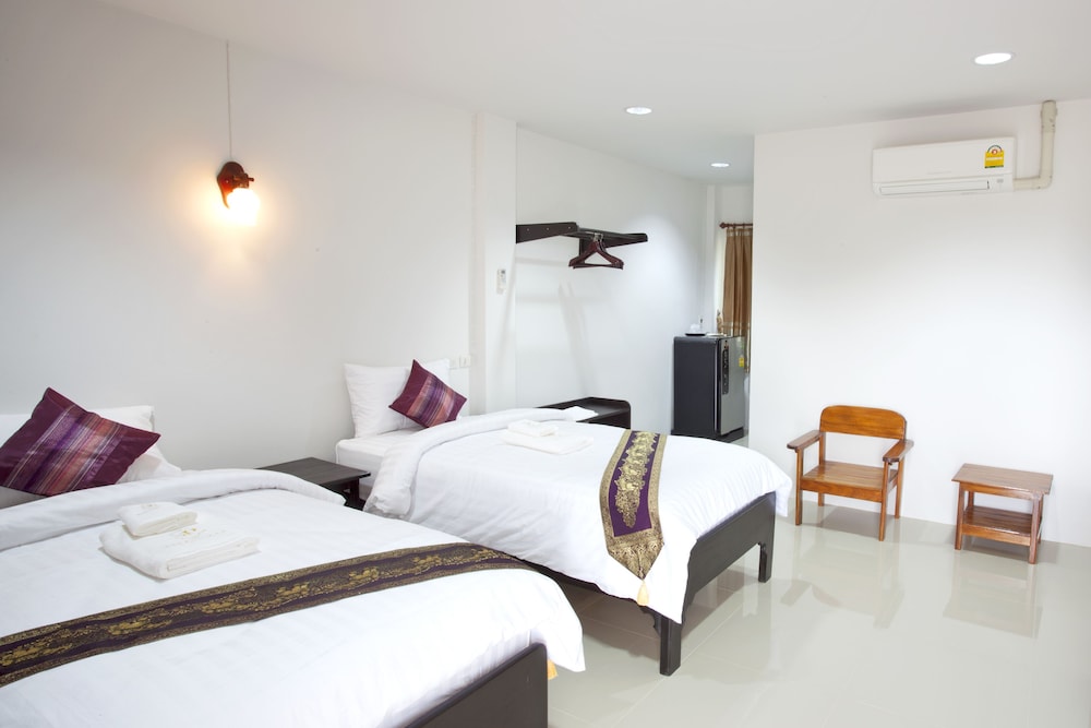 Baan Supannikar Boutique Hotel 12/26