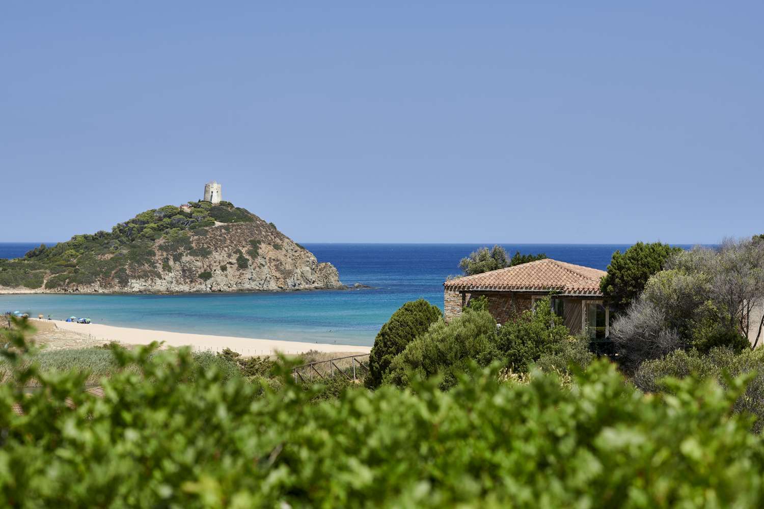 Baia di Chia Resort Sardinia, Curio Collection by Hilton 15/29