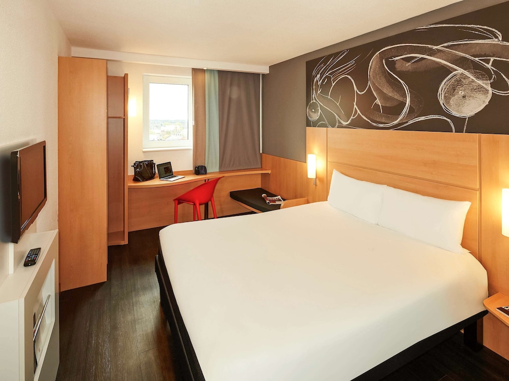 ibis Reading Centre 31/59