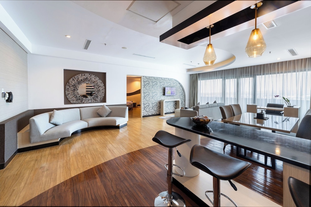 Aston Cirebon Hotel and Convention Center 32/50
