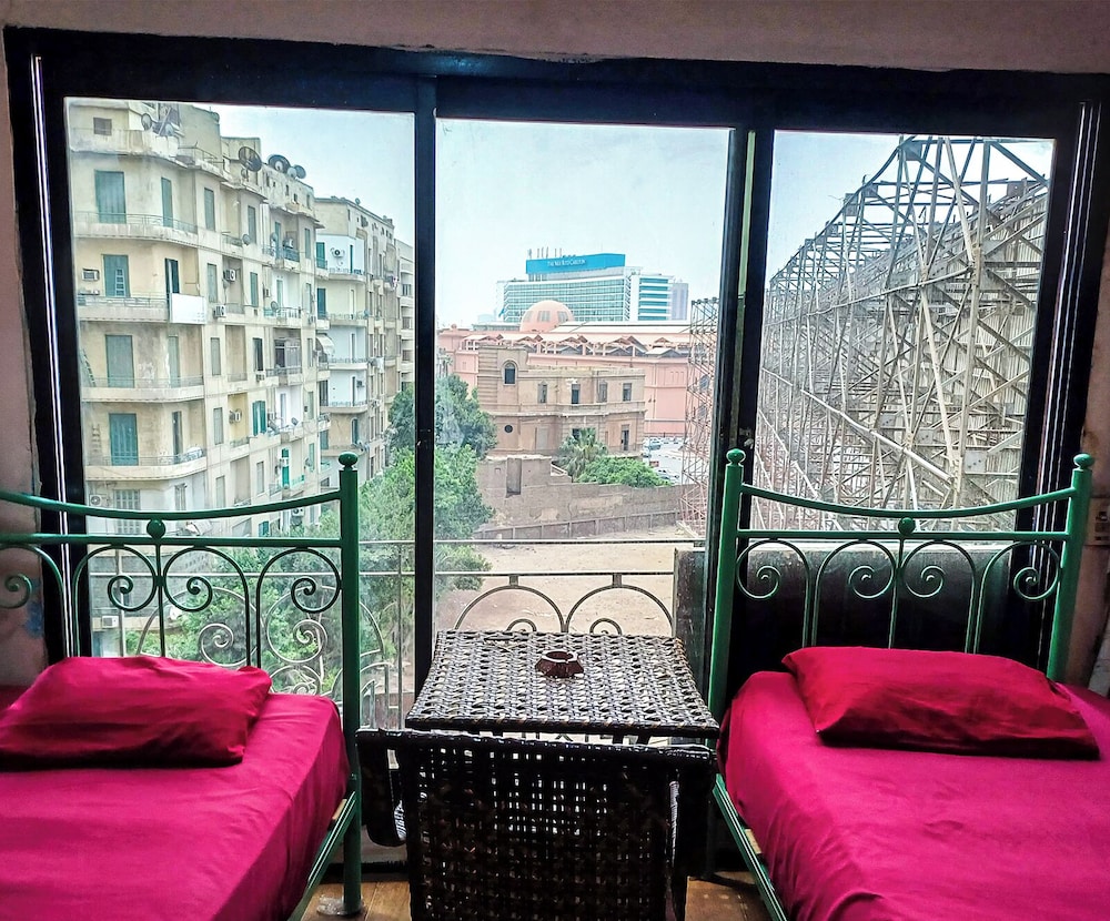 Oasis Hotel 34/50