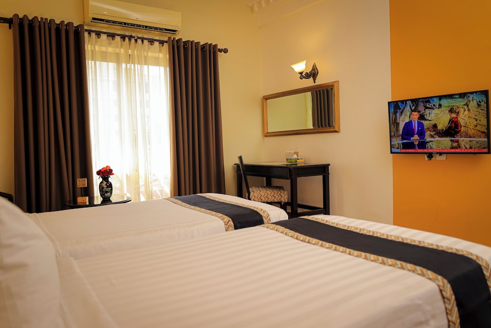 Colosseum Hotel And Fitness Club 23/75