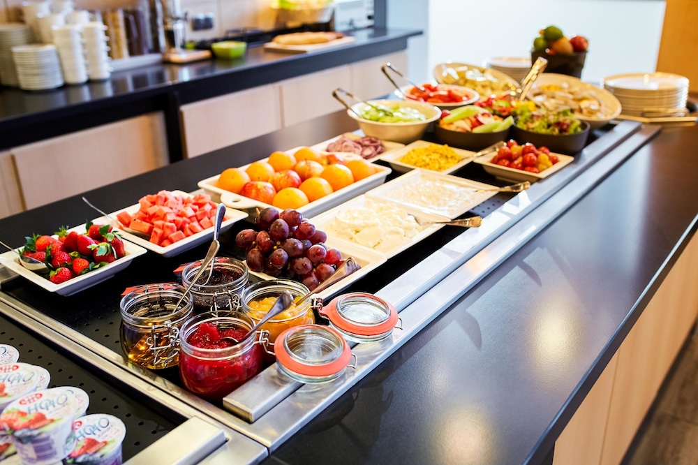 restaurant-cafeteria