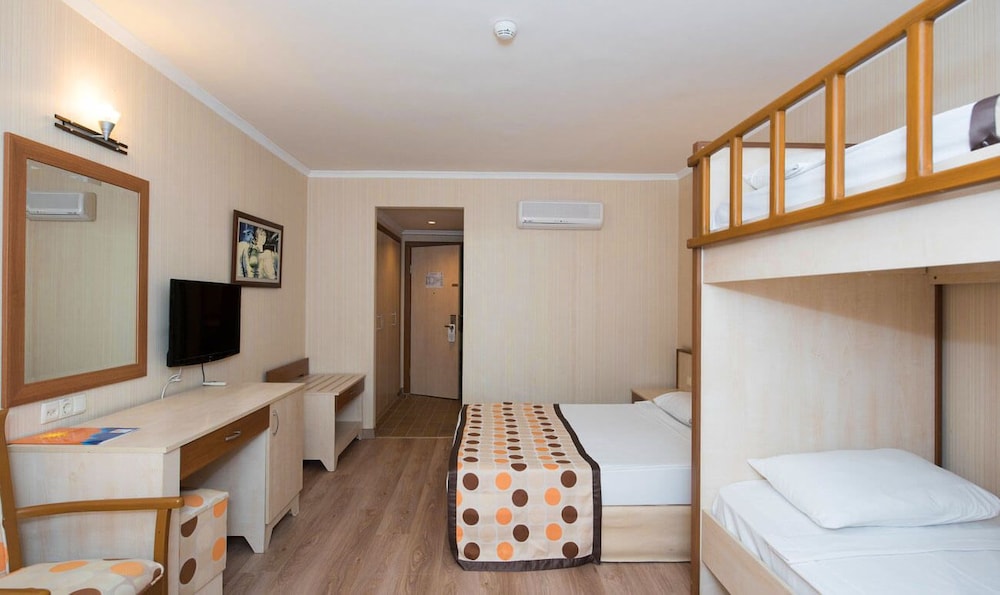 Stella Beach Hotel 26/62