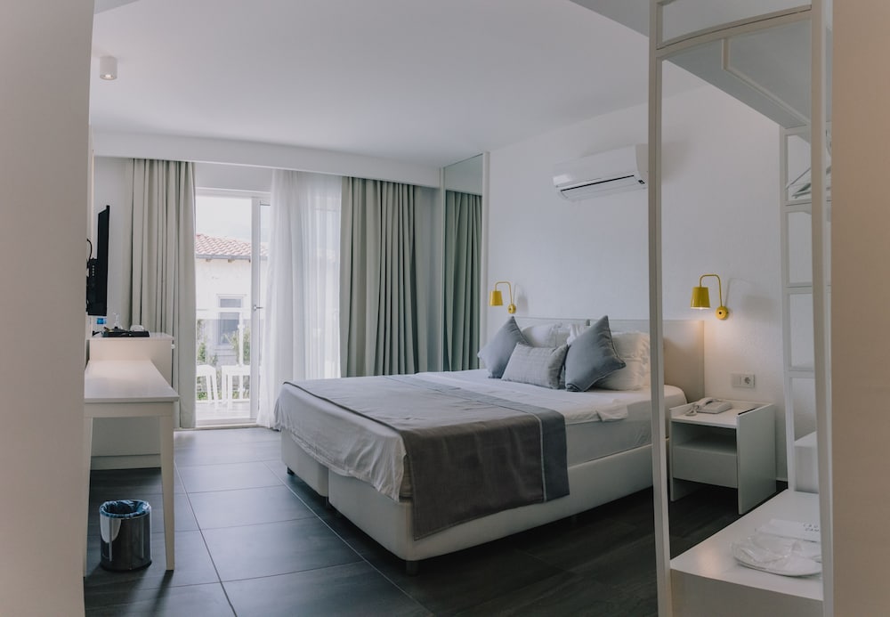 La Kumsal Hotel 24/75