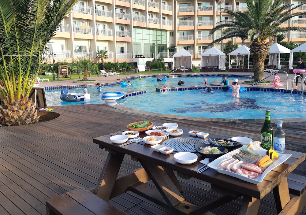 Blue Hawaii Hotel Jeju 13/24