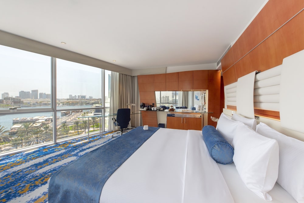 Movenpick Dubai Creek 12/49