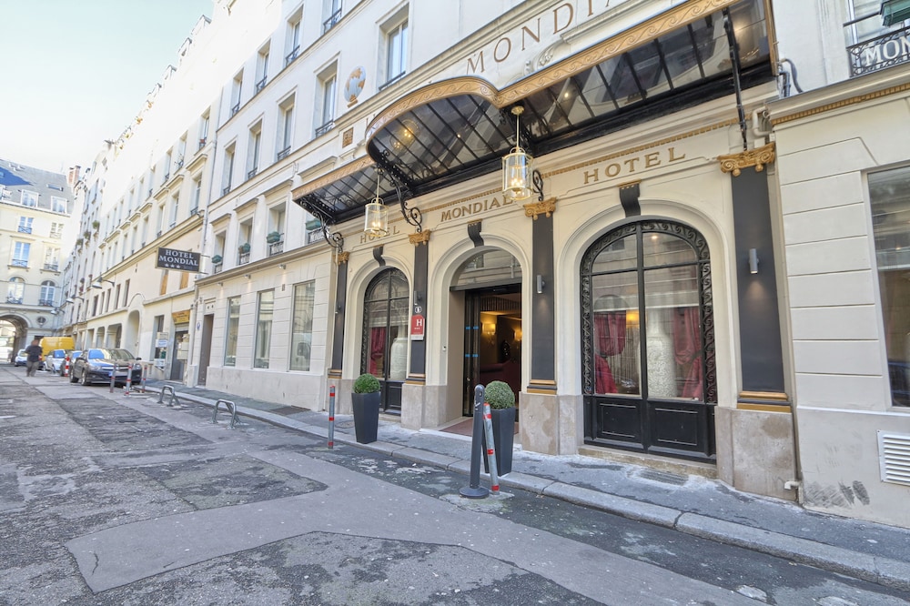 Hotel Mondial 93/100