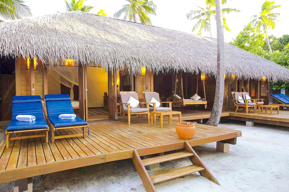 Medhufushi Island Resort 70/96