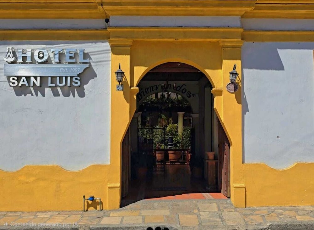 Hotel San Luis 1/55