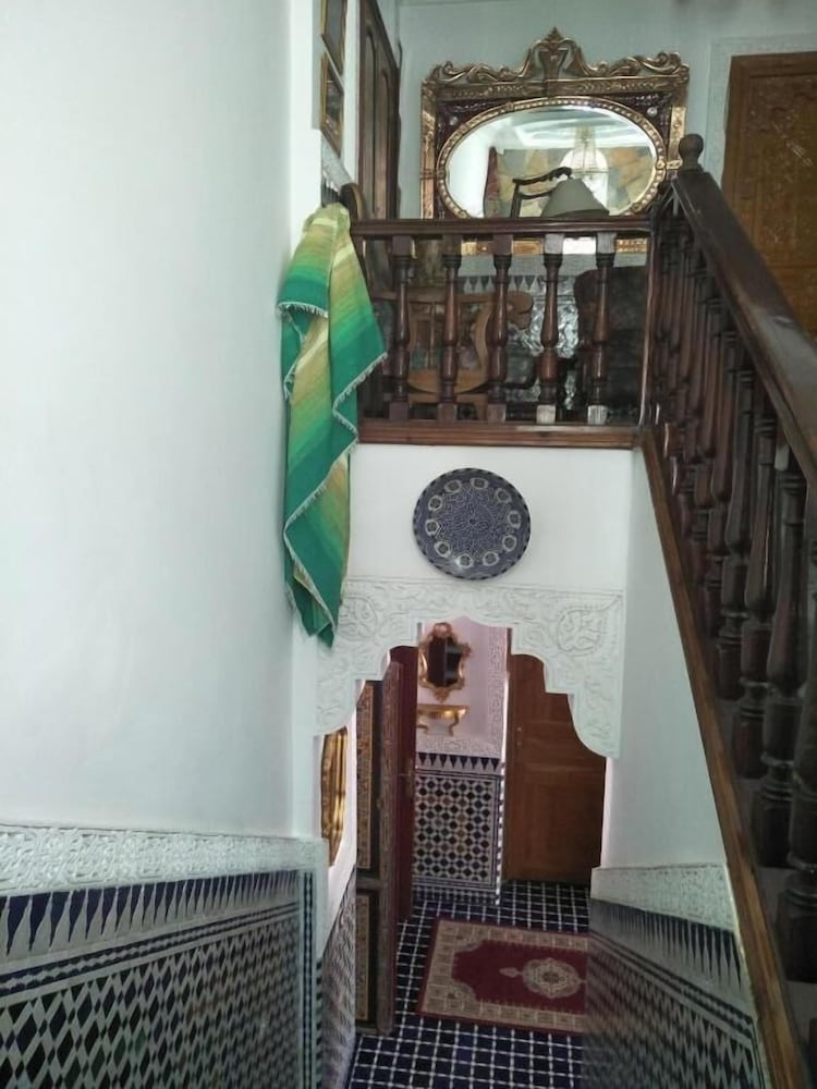 Malabata Guest House 5/47