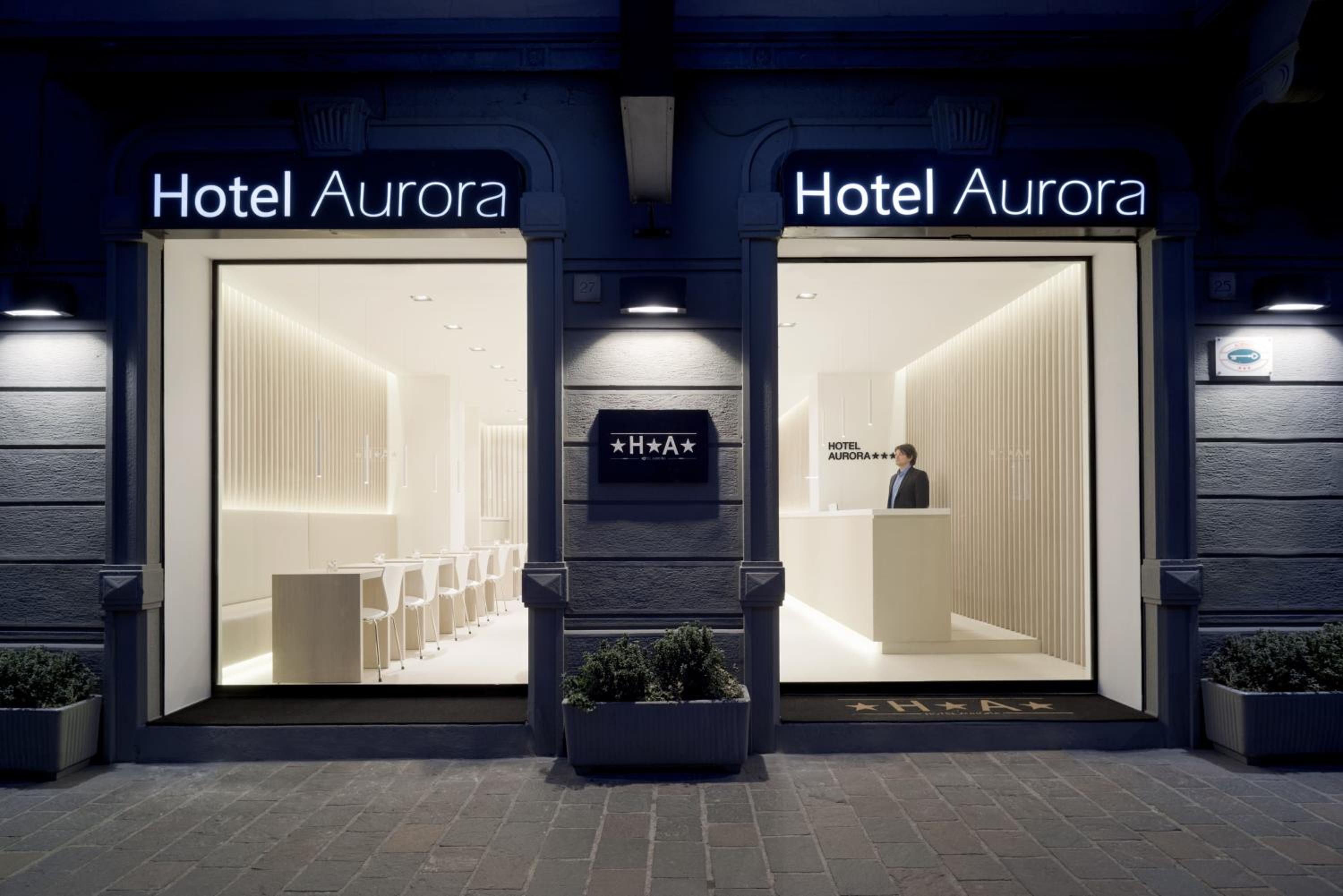 Aurora 3/30
