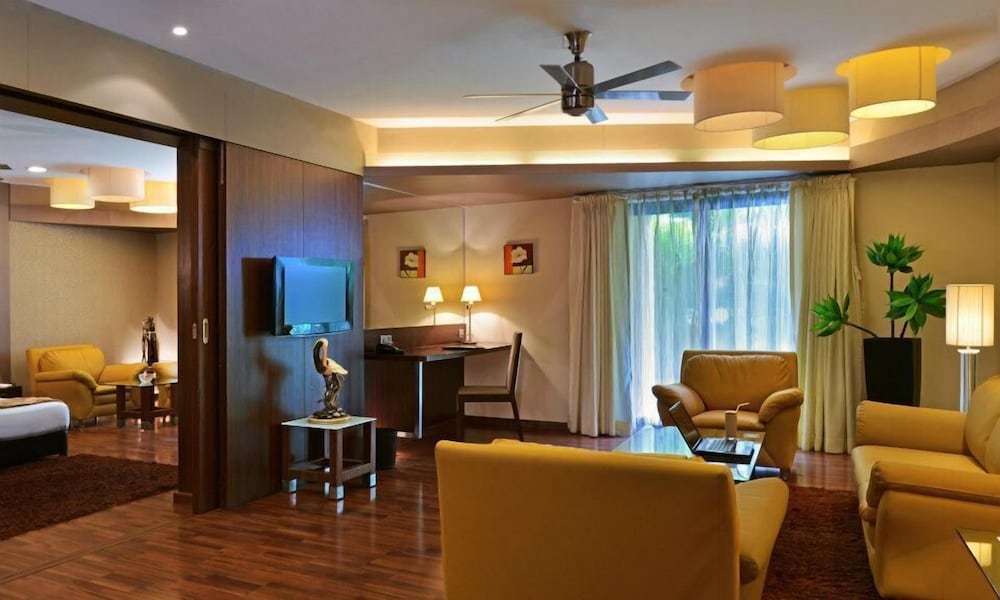 The Corinthians Resort 53/76