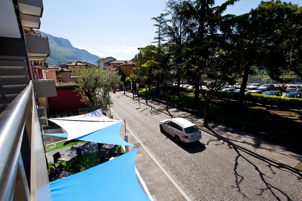 Hotel Rubino 50/63