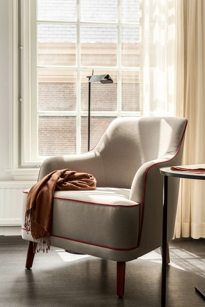 NH Collection Amsterdam Barbizon Palace 25/50