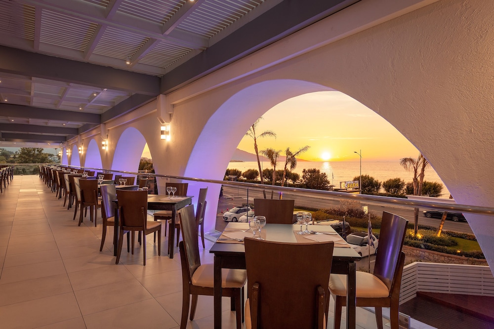 Oceanis Beach Hotel 26/50