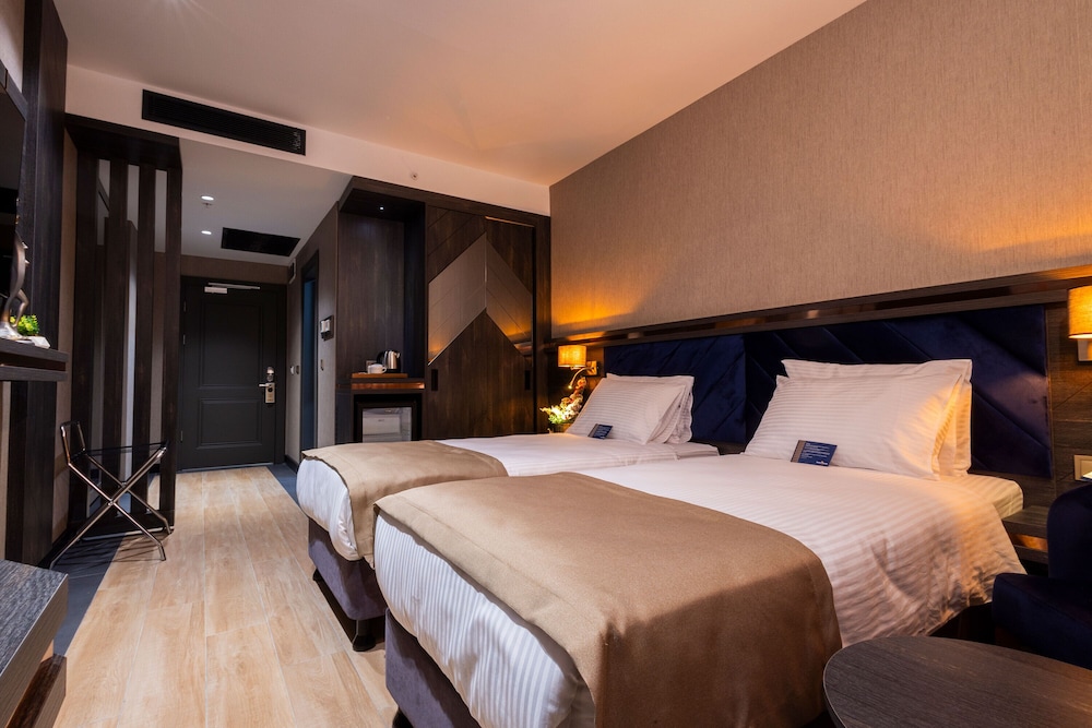 Westdoor Hotel 21/50