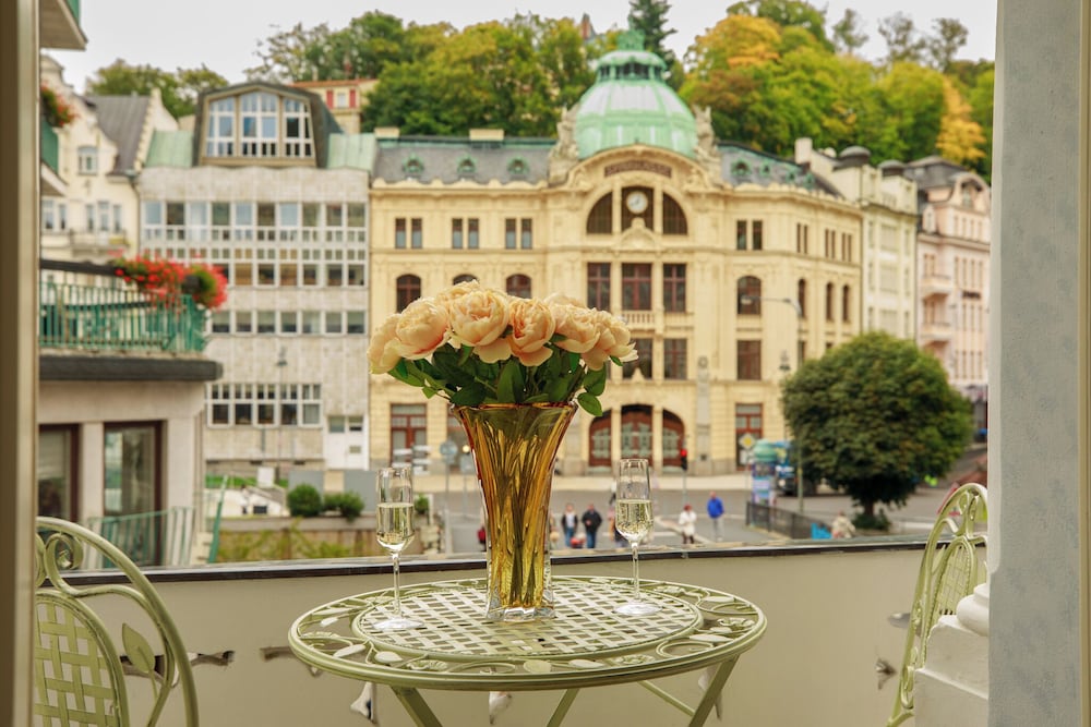 Hotel La Bohemia 4/45