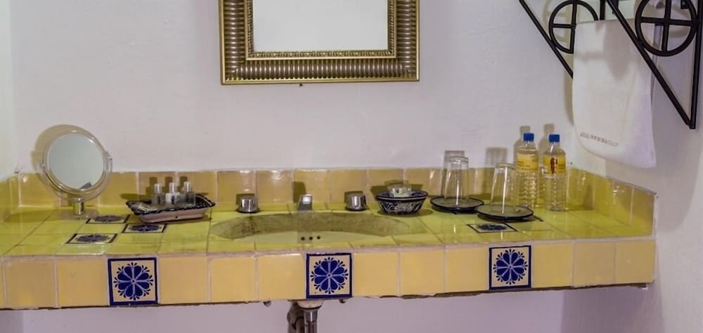 Hotel Meson de San Sebastian 43/50