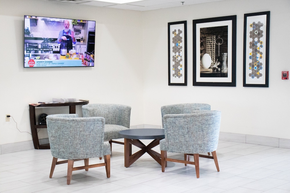 Holiday Inn Express Hotel Suites Corpus Christi Portland 36/54