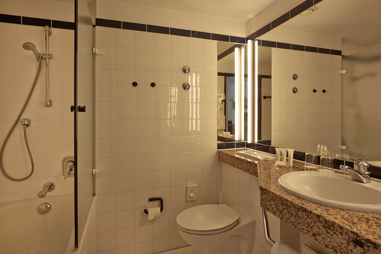 H4 Hotel Hamburg Bergedorf 69/71