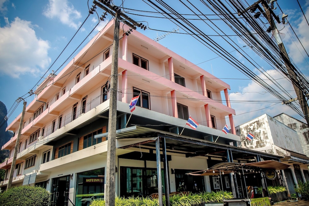 Lukmuang 2 Hotel 11/51
