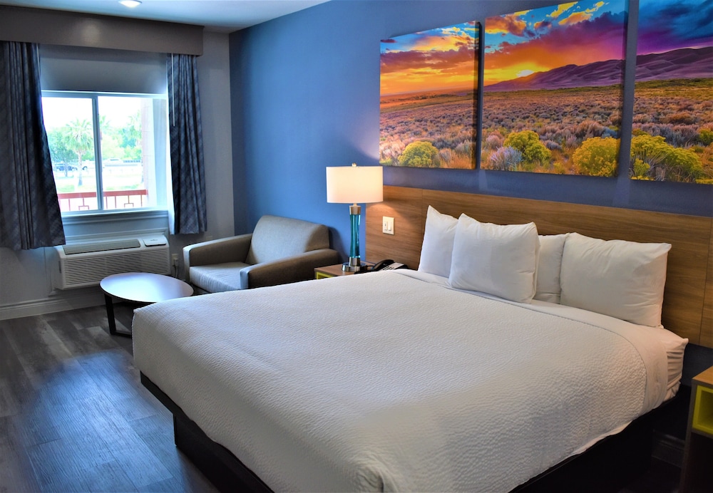 Days Inn & Suites By Wyndham Downtown/University Of Houston 25/60