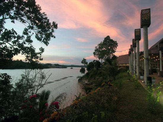 Mesra Sangkulirang Bay 15/26