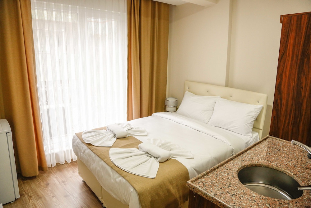 Reggae Apart Hotel 8/30