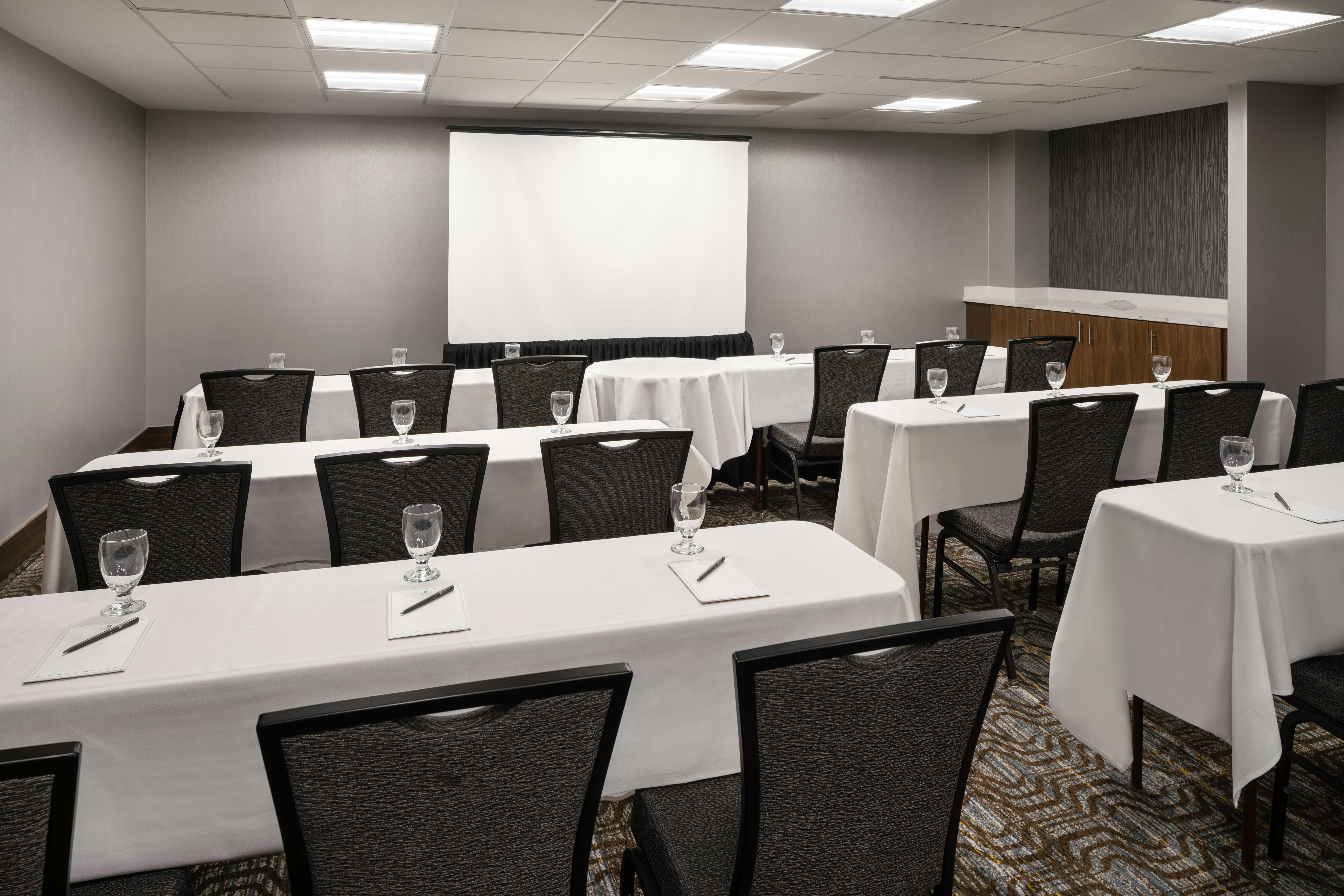 Embassy Suites Austin Central 56/67