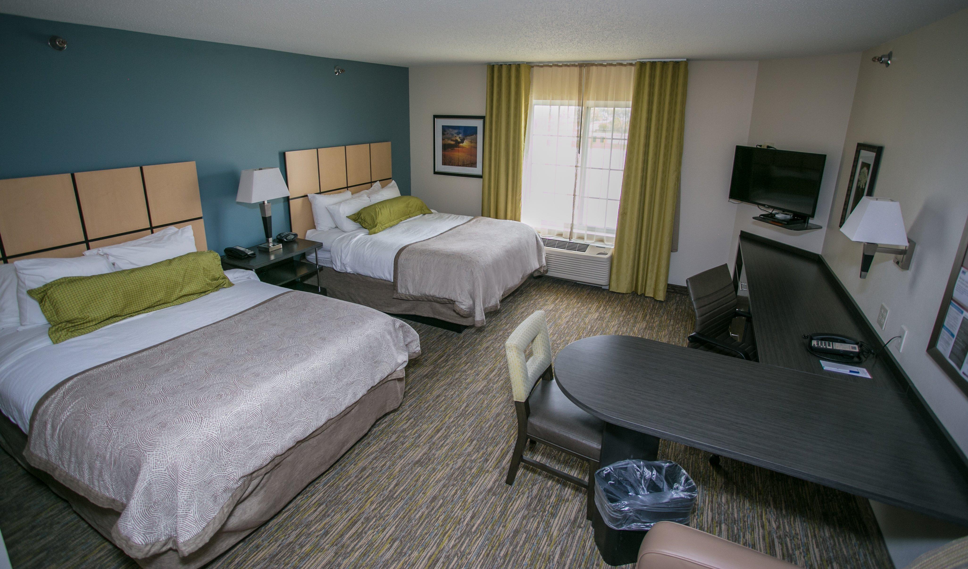 Studio, 2 Queen Beds, Accessible