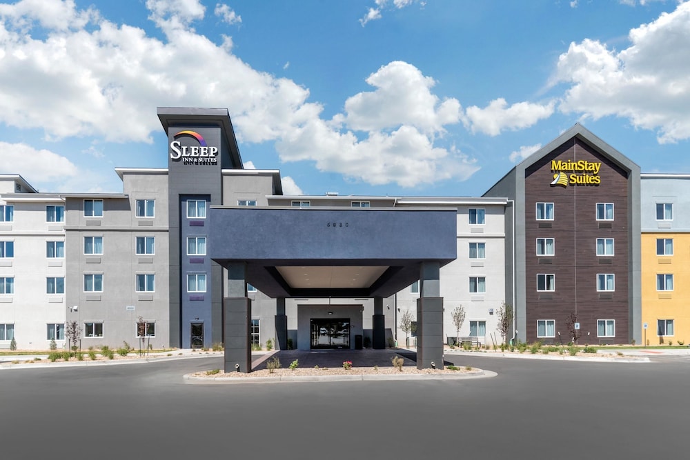 Sleep Inn & Suites Denver International Airport photo1