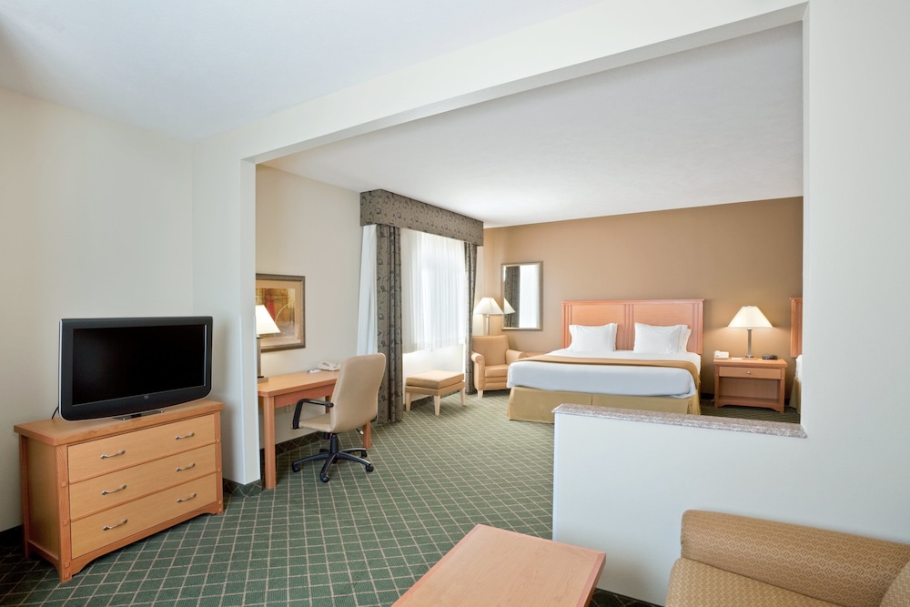 Holiday Inn Express and Suites Lincoln South 27/53