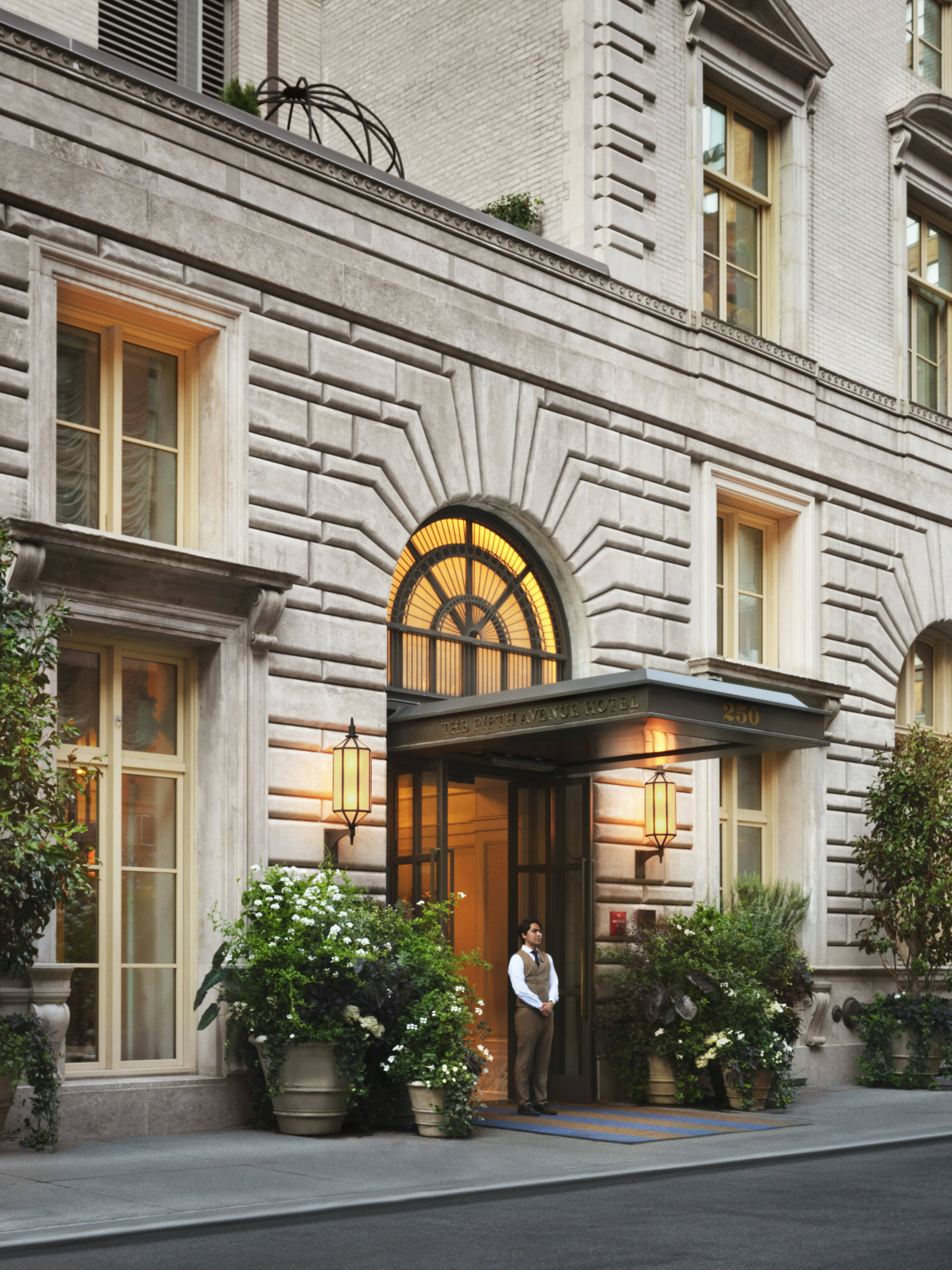 The Fifth Avenue Hotel 43/50