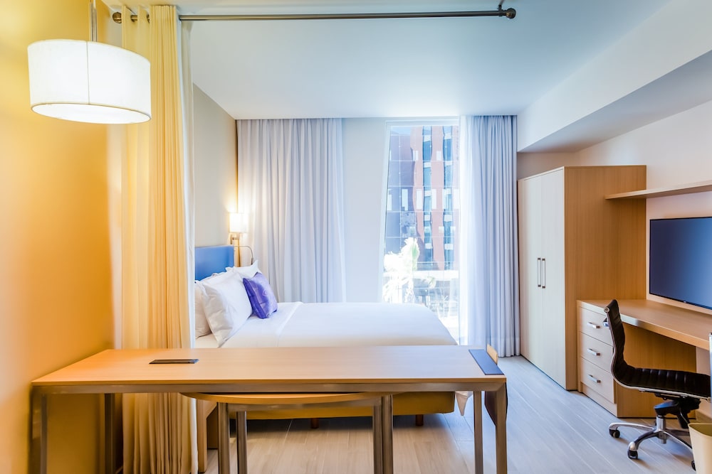 Fiesta Inn and Loft Ciudad del Carmen 50/50