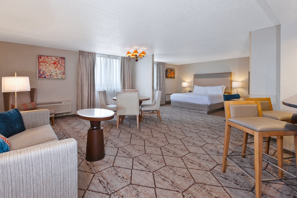 Crowne Plaza Columbus North-Worthington 27/56