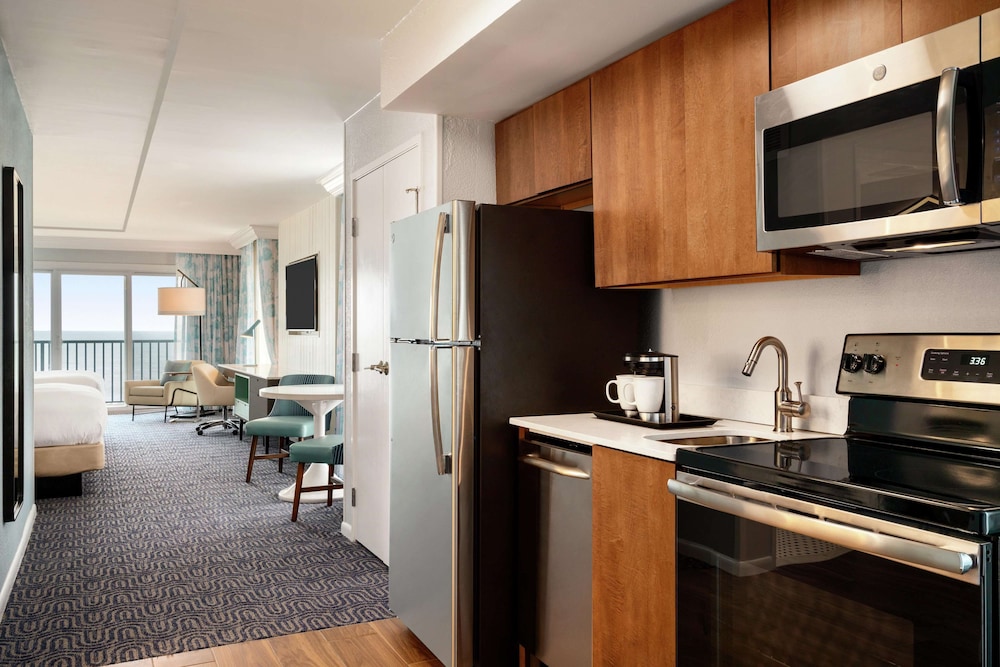 Doubletree By Hilton Ocean City Oceanfront 61/74