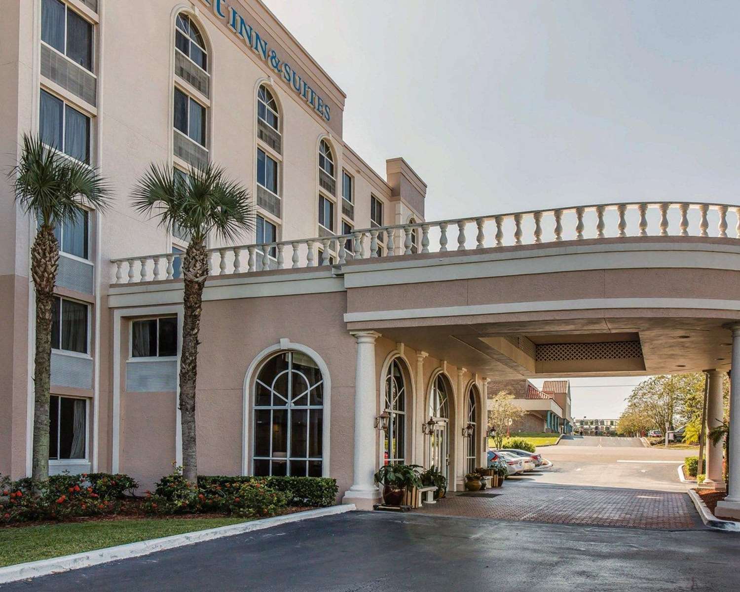 Comfort Inn & Suites Lakeland North I-4 36/40