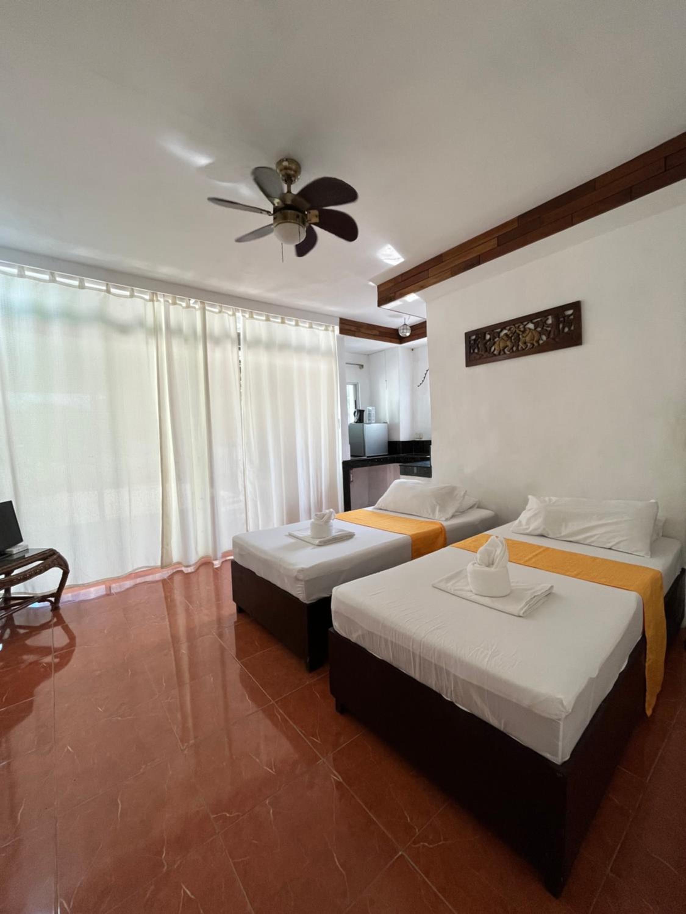 Room, Twin Beds, Terrace