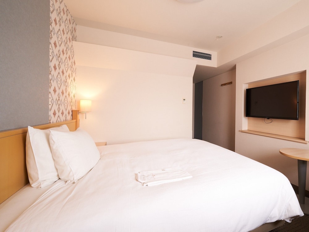 DELUXE, DOUBLE BED