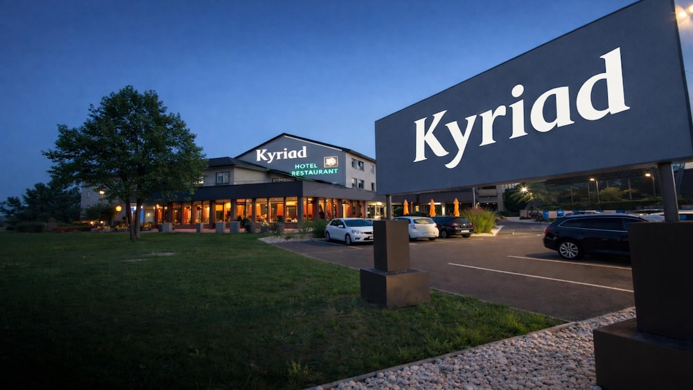 KYRIAD CLERMONT FERRAND NORD 10/62