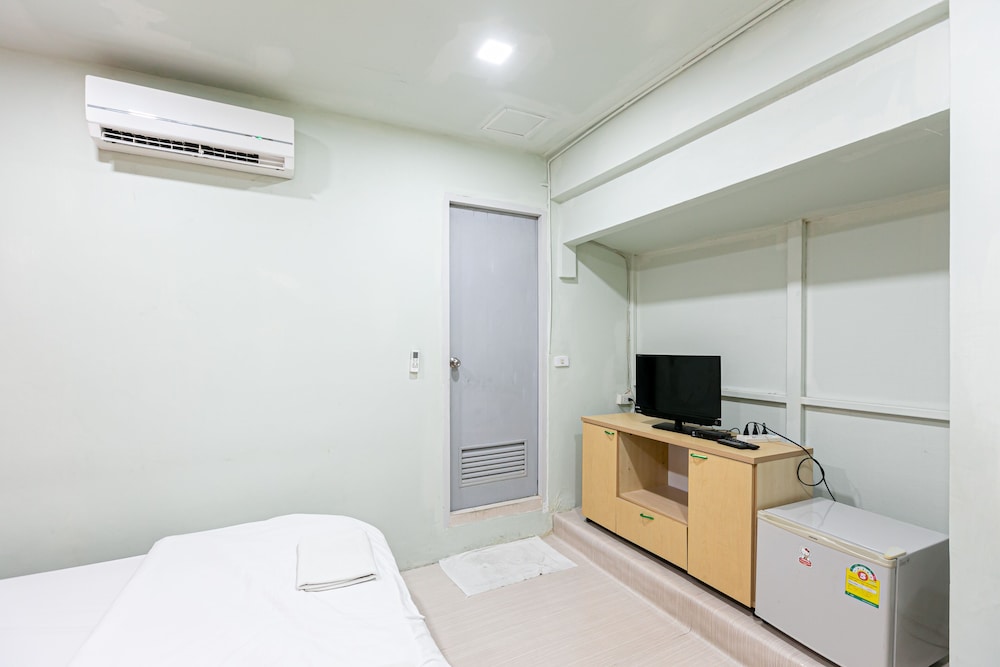 Freesia Saladaeng Silom Apartment 20/36